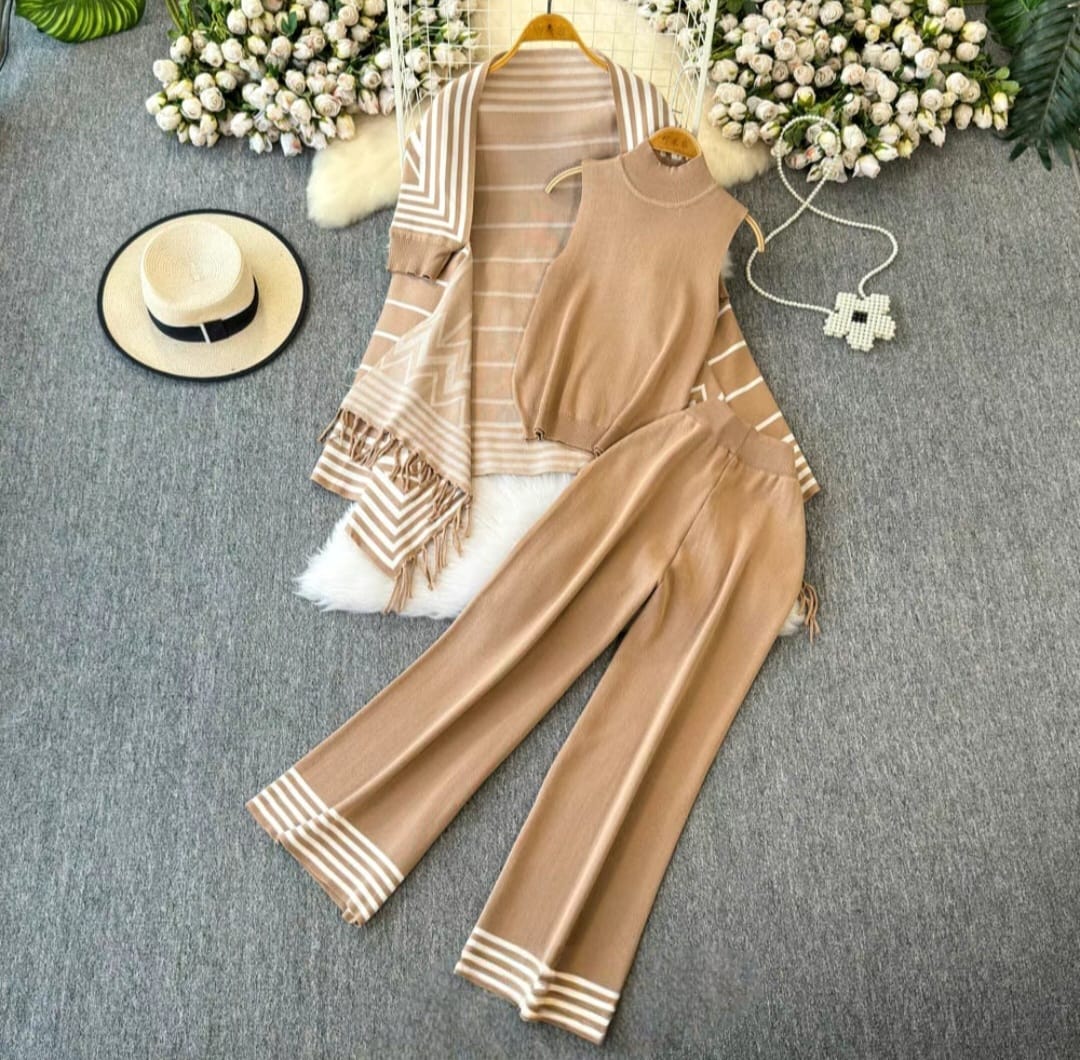 Trendy Three-Piece Knitted Co-ord Set – Effortlessly Stylish