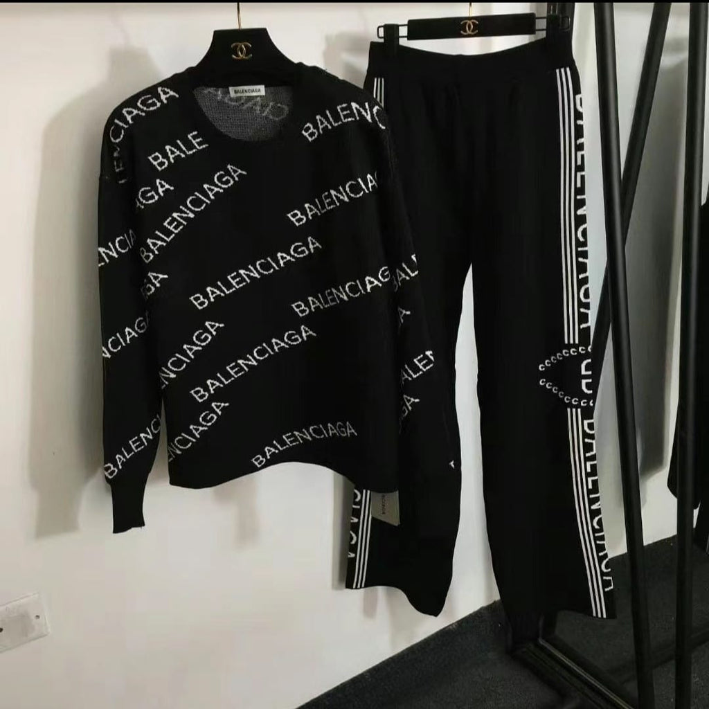 Balenciaga Logo Knit Co-ord Set – Bold & Contemporary Leisurewear