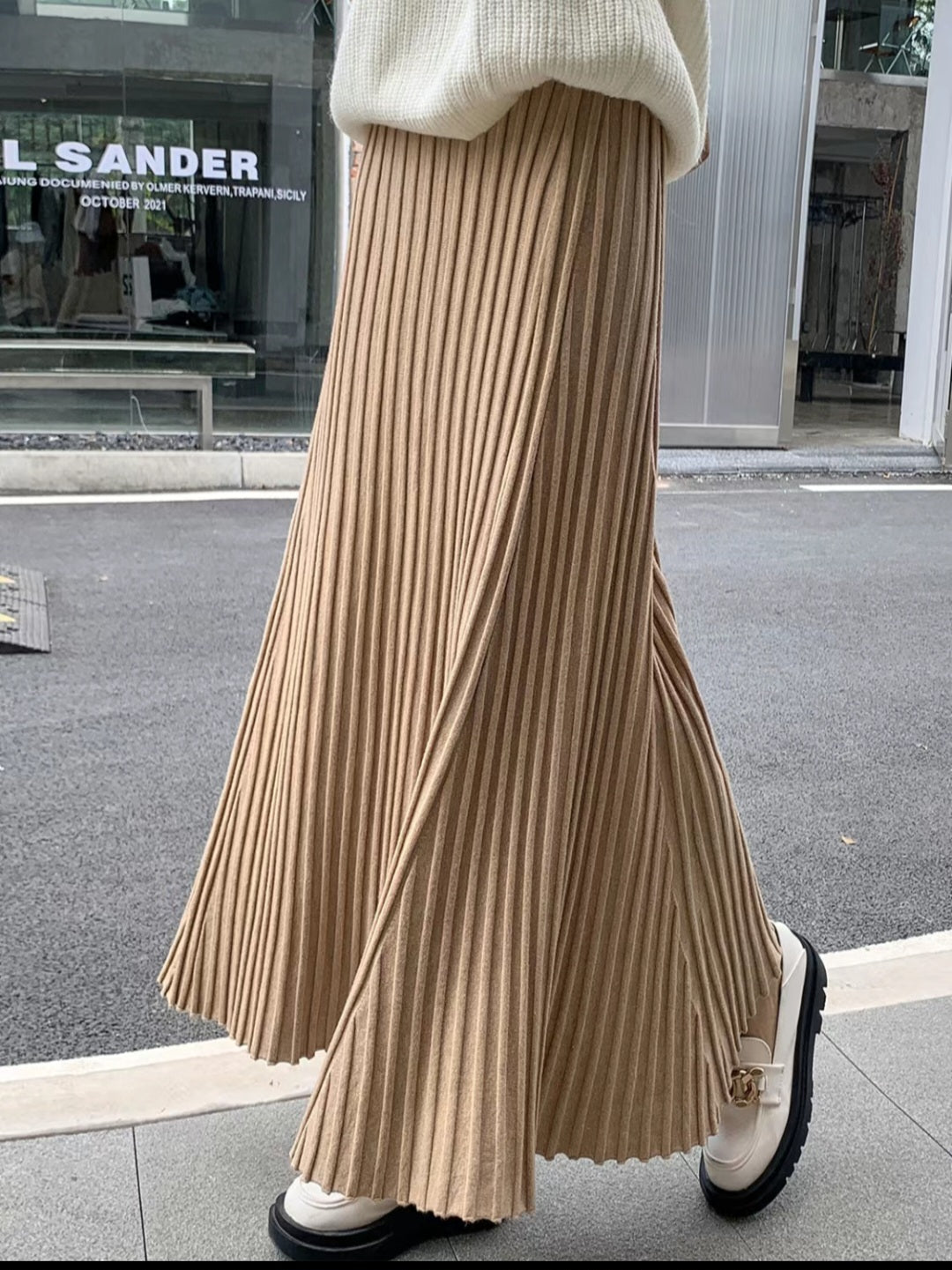 Modern High Waist Pleated Maxi Skirt