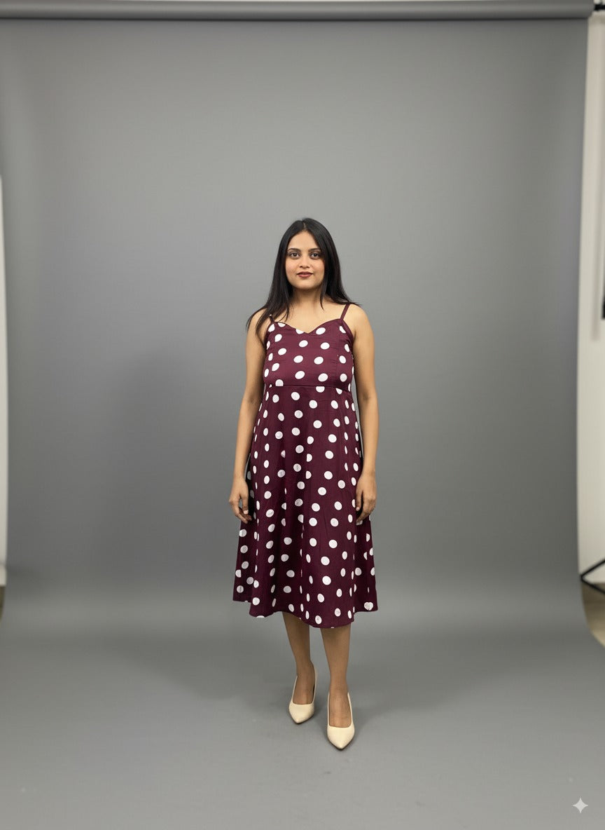 Classic Polka Dot Halter Maxi Dress – Timeless Vintage Charm