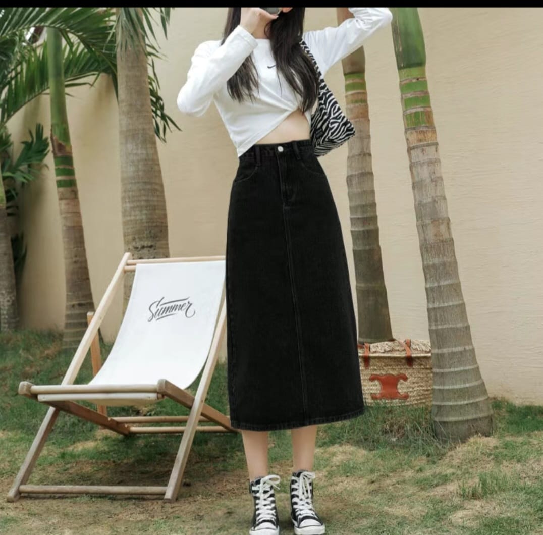 High-Waisted Vintage Denim Skirt