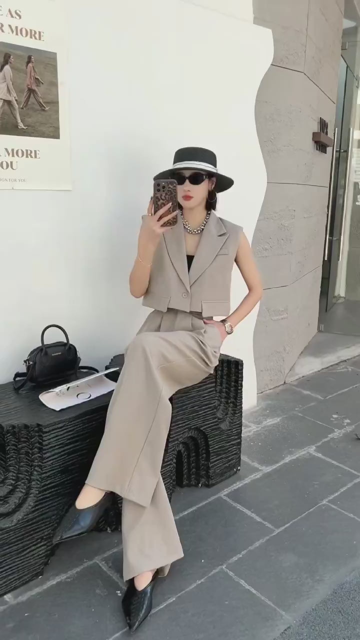 Sleeveless Tailored Vest & Wide-Leg Trousers Set – Sophisticated Workwear Essential